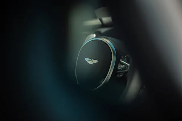 كازينو أومني سلوتس تطبيق أندرويد/آي أو إس